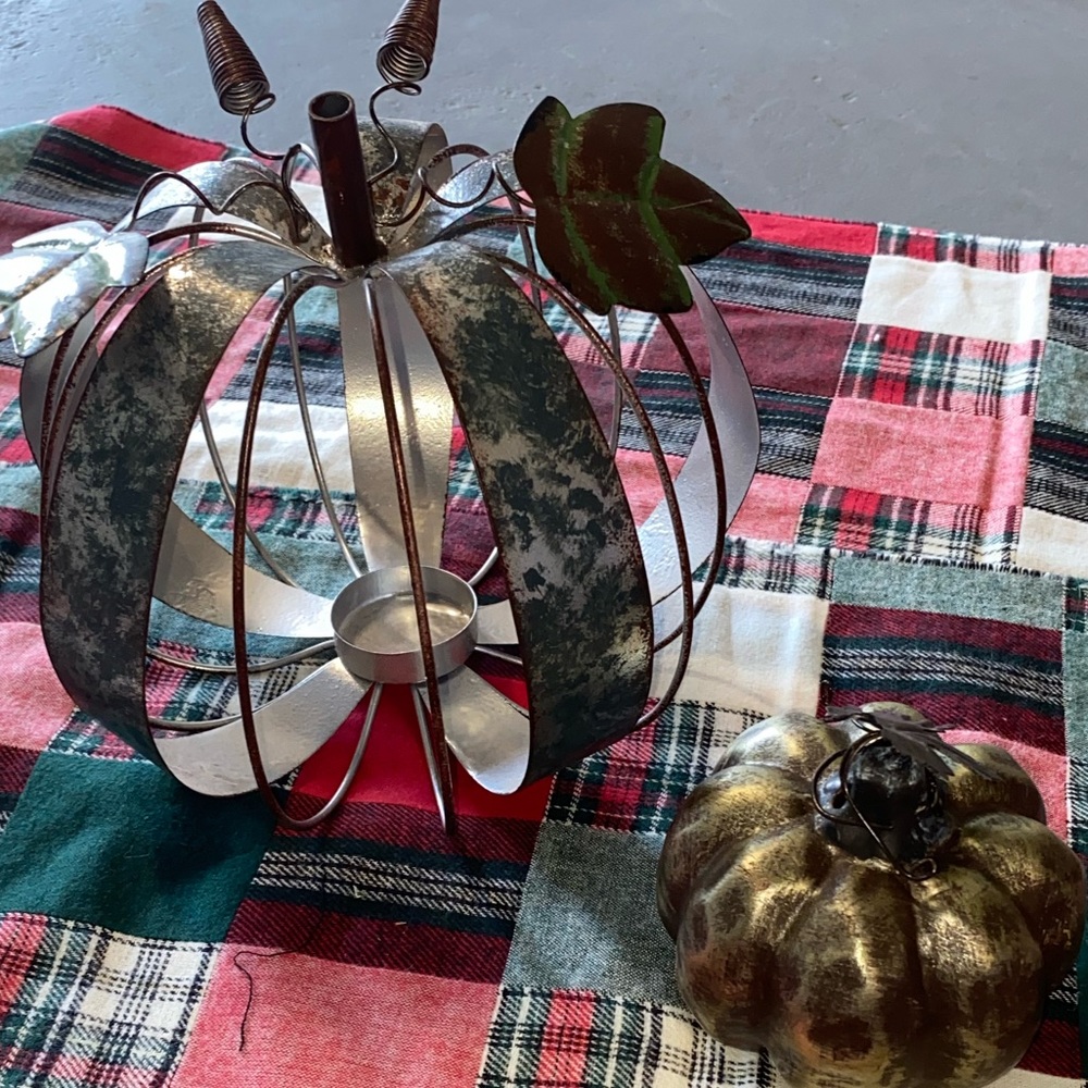 🆕🎃2 Rustic Pumpkins🎃 - Picture 9 of 10